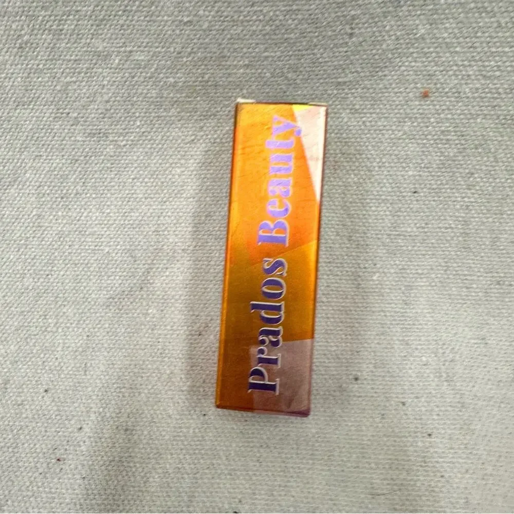 Matte lipstick bundle Honest Lip Crayon in Sheer Petal and Prados in‎ Azucar